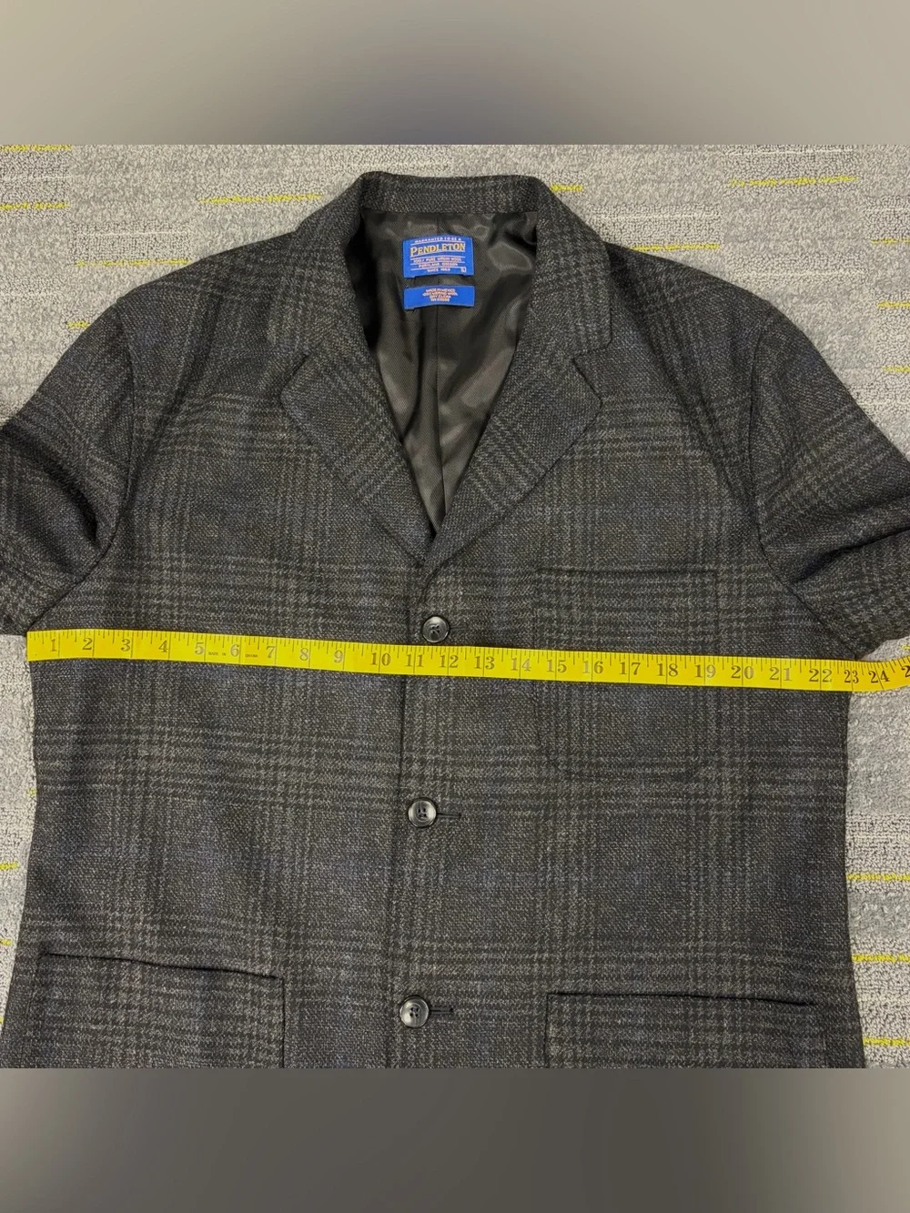 Pendleton Men’s Glen Plaid Wool Blazer Jacket Men’s Size Large 3 Button Pockets